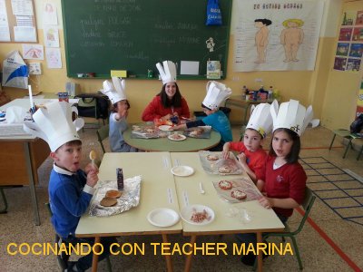 COCINANDO CON TEACHER 1P